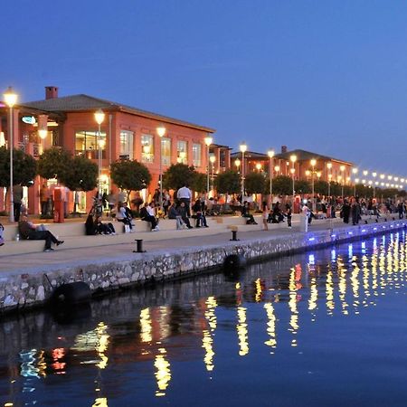 Seaside Apartment In Flisvos Marina Афины Экстерьер фото